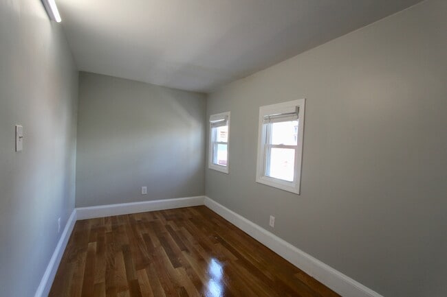 Photo - 23 Calumet St Unit 2