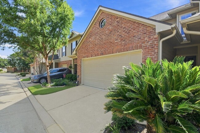 Photo - 930 Sterling Creek Cir