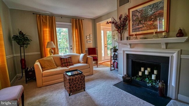 Photo - 1107 N Pitt St Unidad 2A