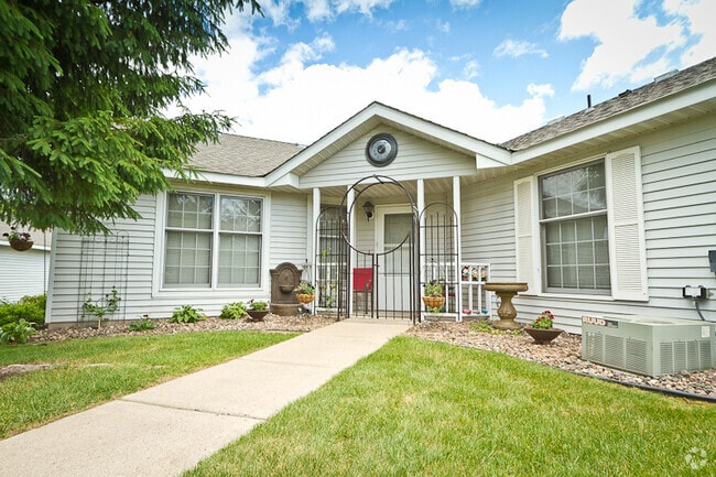 Building Photo - Cottages of Stillwater Rental