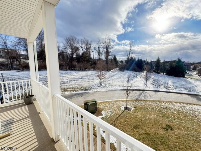 Photo - 169 Tarrington Rd Unidad 306