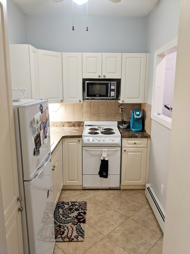 Photo - 17 Hillside Ave