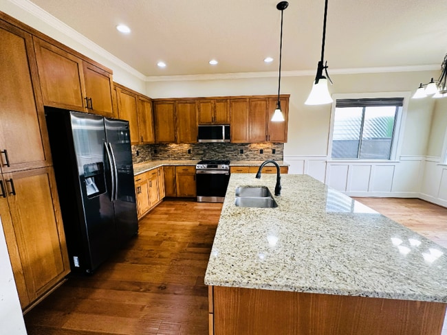 Photo - 14660 NW Delia St