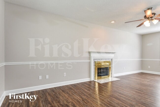 Photo - 1405 Somerset Crossing Ln
