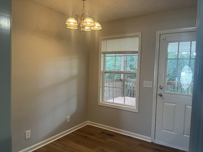 Photo - 119 Boardwalk Way