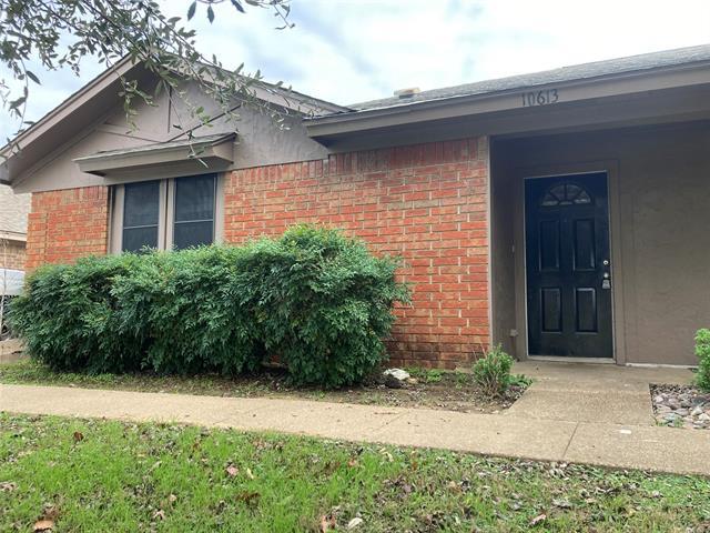 Photo - 10613 Flamewood Dr Townhome