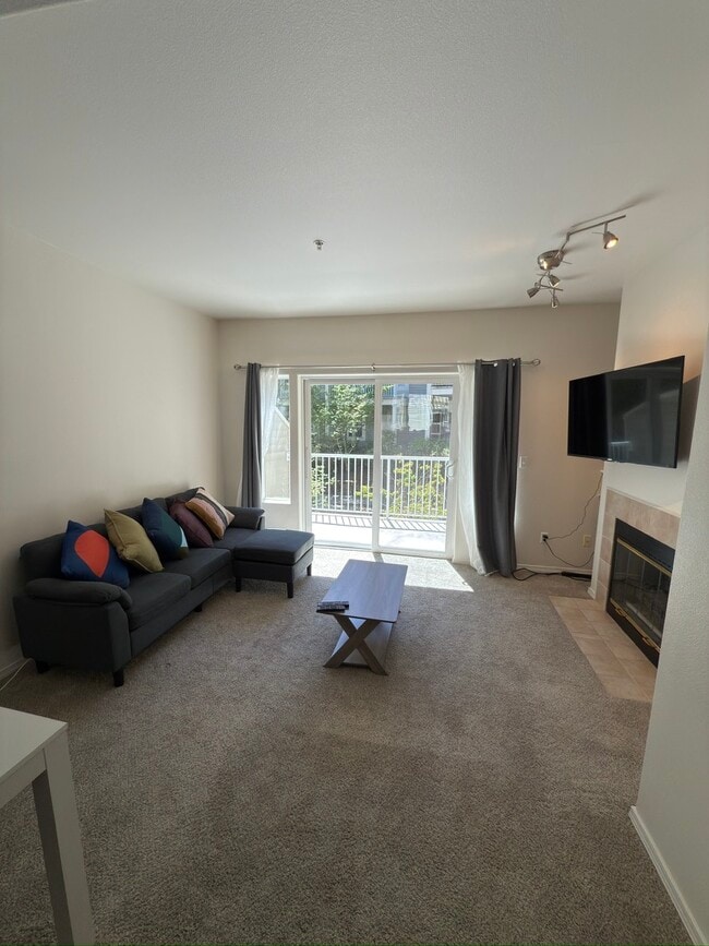 Photo - 14174 SW Barrows Rd Unit 2