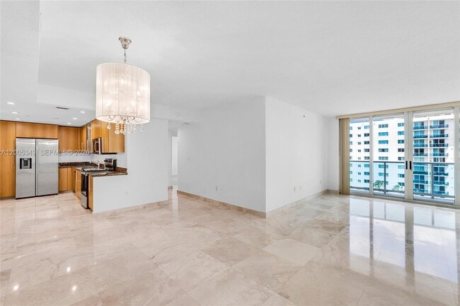 Photo - 7501 E Treasure Dr Unit 7M