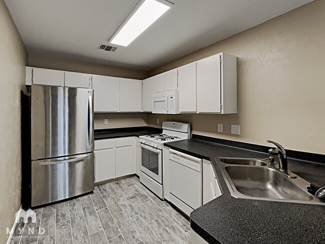 Photo - 12331 Tomanet Trail