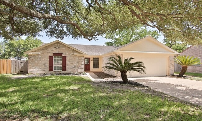 Building Photo - 13303 Hampton Falls Dr Rental