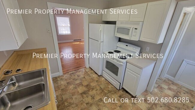 Photo - 513 Lyndon Ln