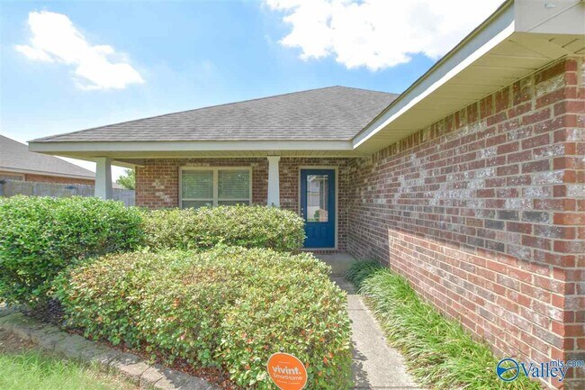 211 New Bristol Ln