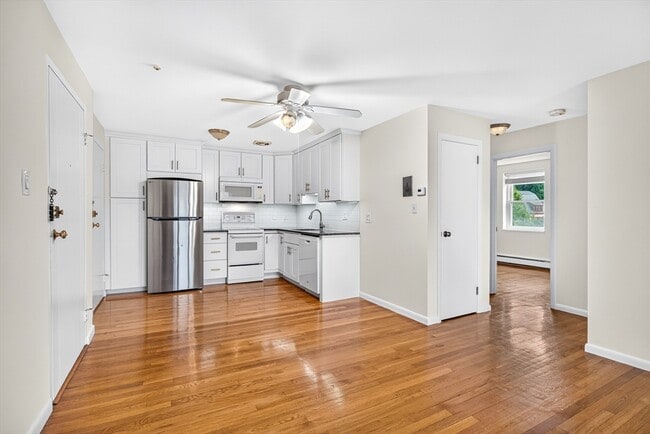 Photo - 190 Mt Auburn St Unit 2-2