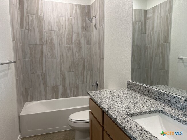 Photo - 3809 Hackberry Dr