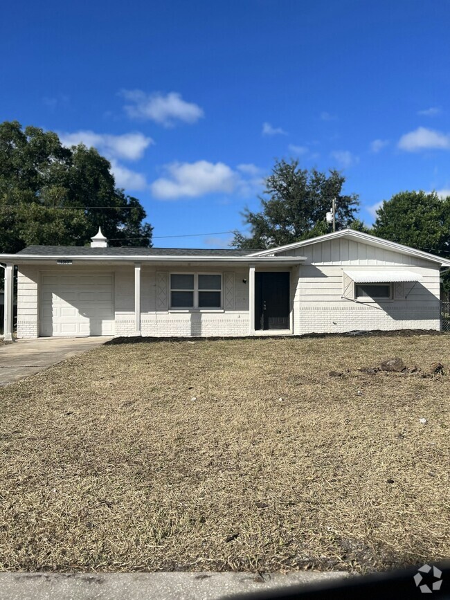 Building Photo - 4313 Oak Bluff Ave Rental