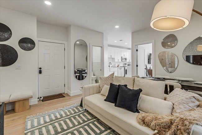 Photo - 97-99 Zabriskie St Unit 6