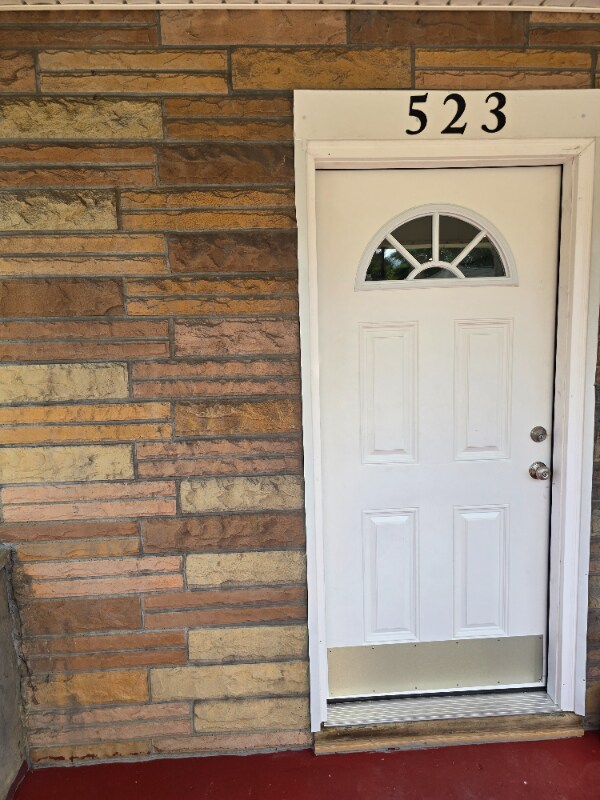 523 Logan Ave