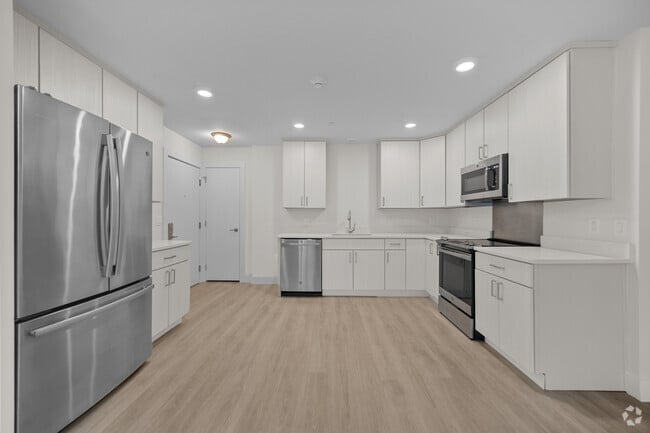 Kitchen - 50 Six Calvert Rental