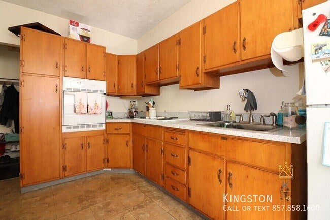 Photo - 126 Babcock St Unidad 27R