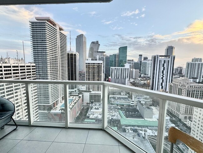 Building Photo - 253 NE 2nd St Unit 3308