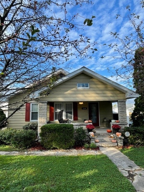 Photo - 704 W Cherokee Dr