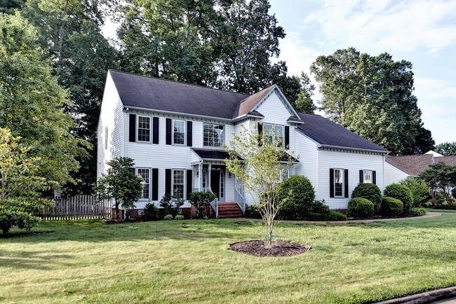 Updated & Spacious Home in Wythe Creek Farms - Updated & Spacious Home in Wythe Creek Farms