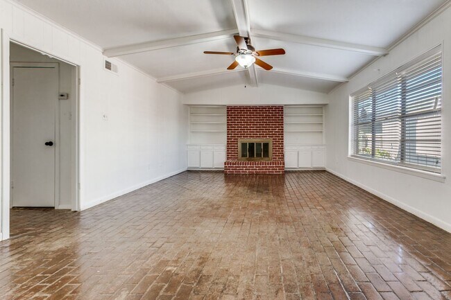 Photo - 7621 Dentcrest Dr