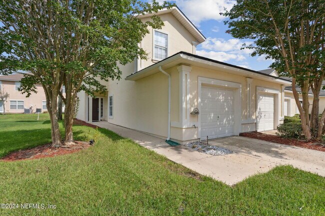 Photo - 574 Southbranch Dr Townhome