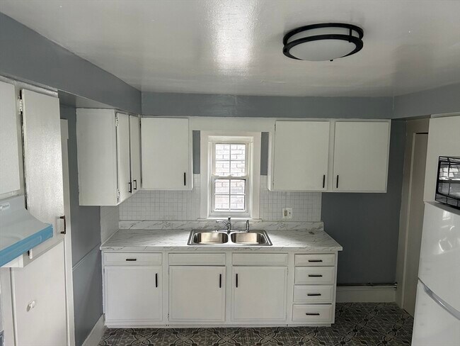 Photo - 26 Summer St Unit 2