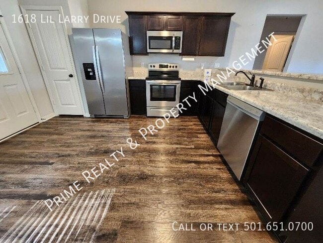 Photo - 1618 Lil Larry Dr