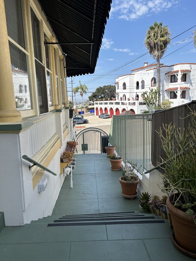 Photo - 2329 Curlew St Unit #3