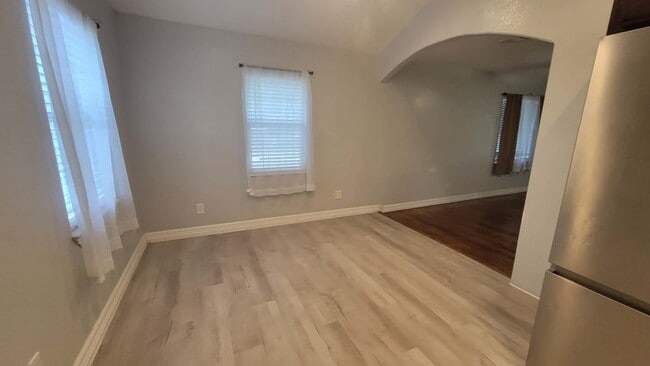Photo - 208 Battlebell Rd