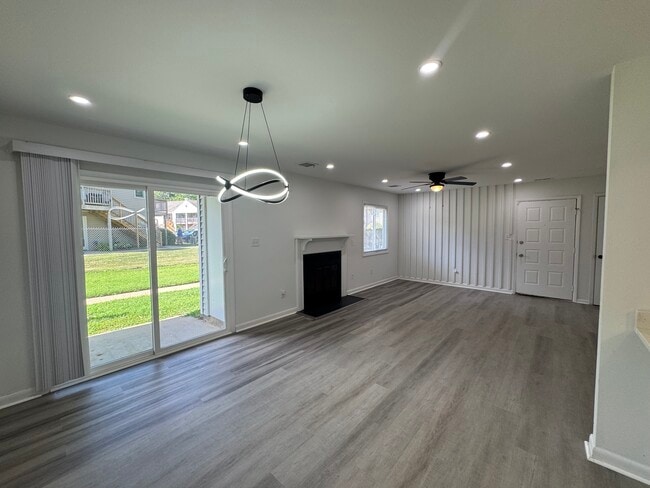 Photo - 113A Roane Drive