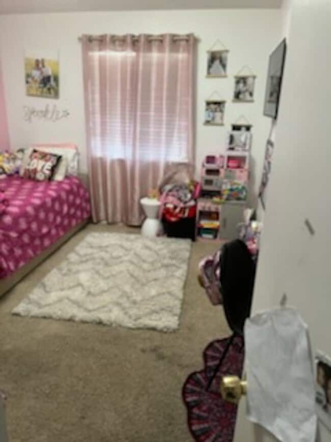 Photo - Great 3 Bed 2 Bath Home for Rent in Pinewo...
