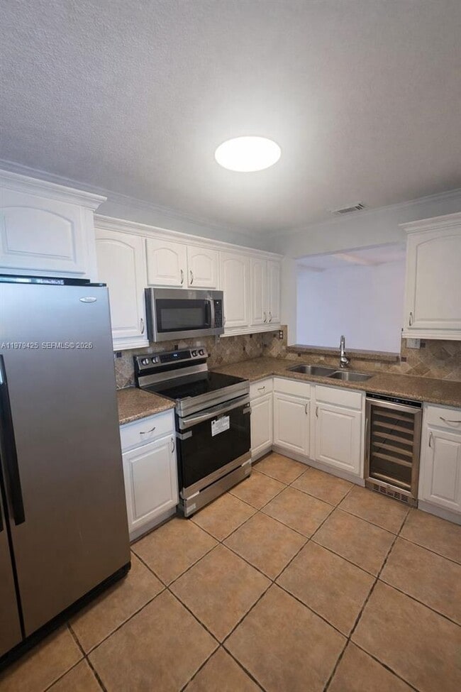 Photo - 15761 SW 137th Ave