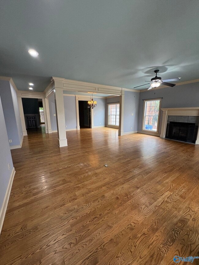 Photo - 304 Wickerberry Way
