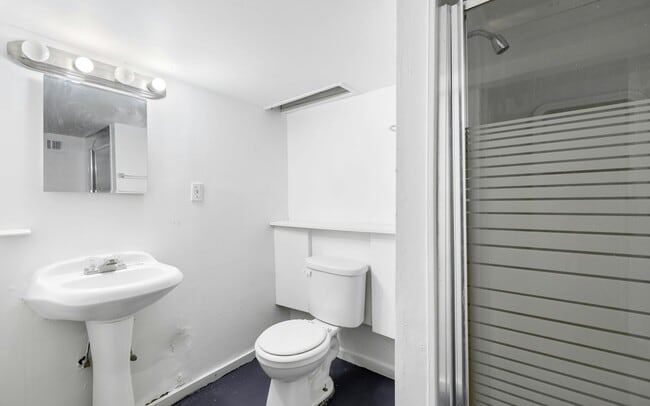 Photo - 7918 Page Ave