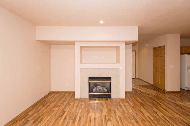 Photo - 4 Bedroom 2.5 Bath Home in Puyallup