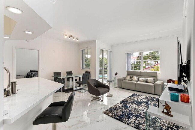 Photo - 3205 NE 184th St Unidad 9203