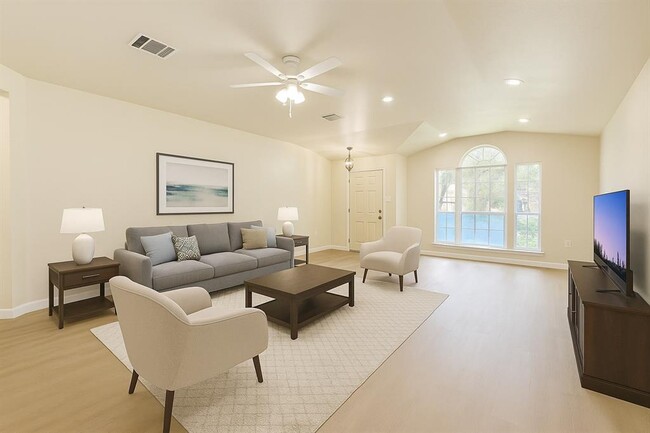 Photo - 4526 Tello Path