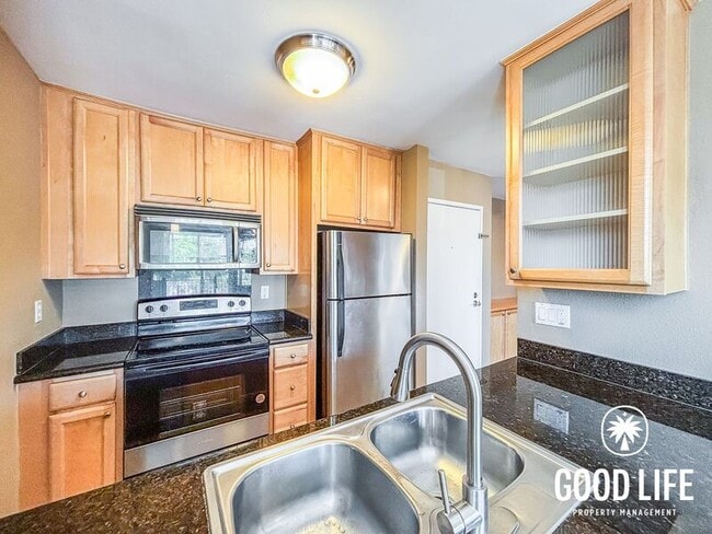 Photo - 4860 Rolando Ct Unit 61