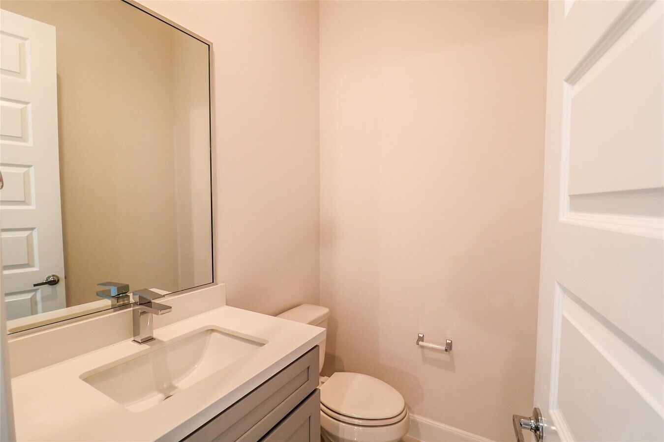 Photo - 2745 Clinton Dr