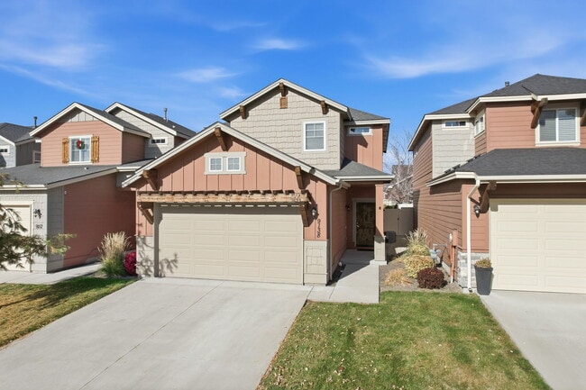 Building Photo - 9138 W Tillamook Dr