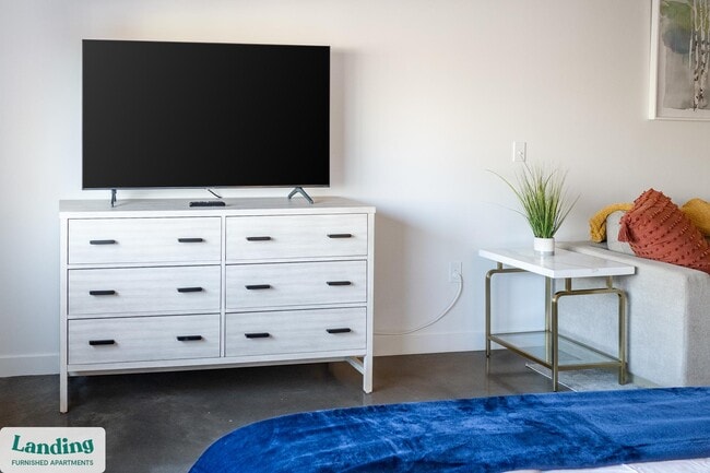 Photo - 556 E 2100 S Unidad N-214.1407393