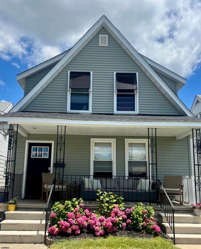 Building Photo - 107 N Newark Ave Unit WINTER RENTAL ONLY-WINTER RENTAL ONLY