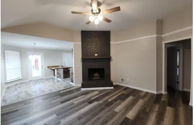 305 Meadow Ct