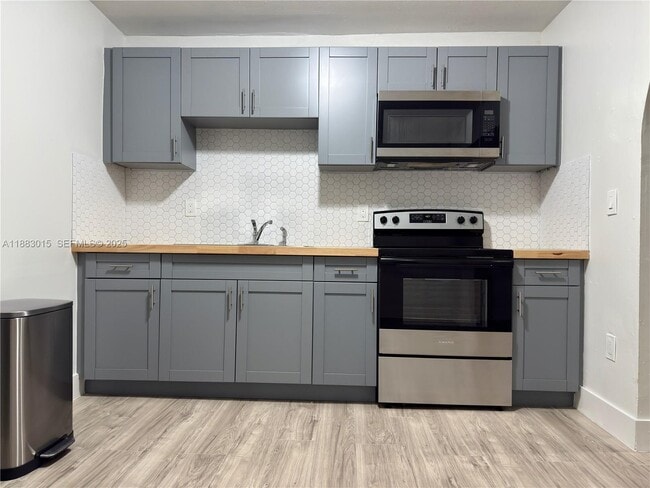 Photo - 729 NW 114th St Unidad 0