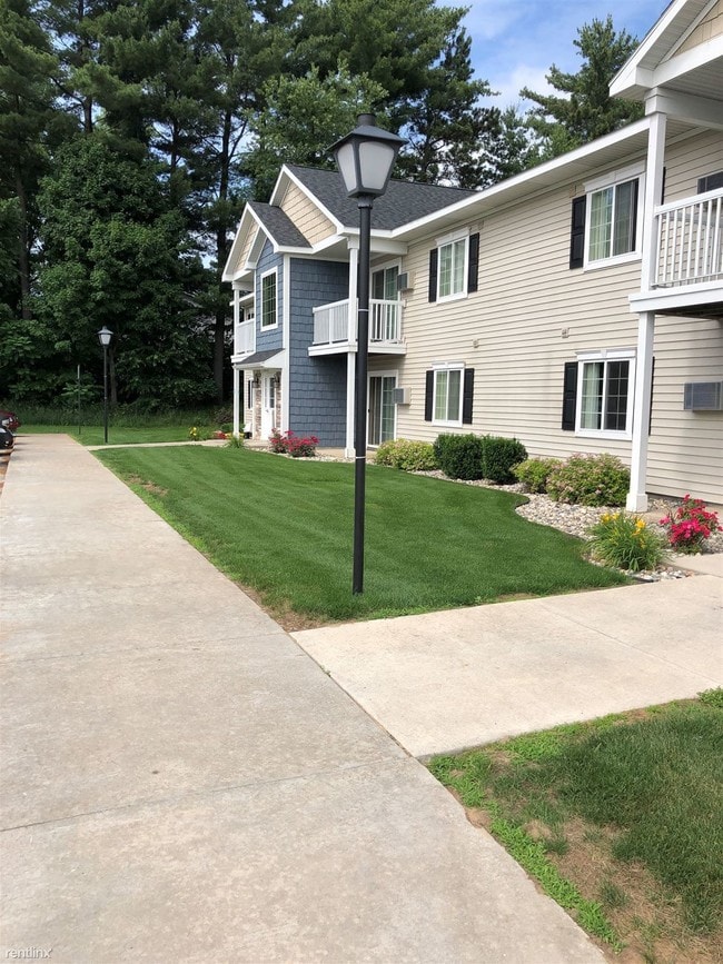 ap2 - Apple Ridge Apartments