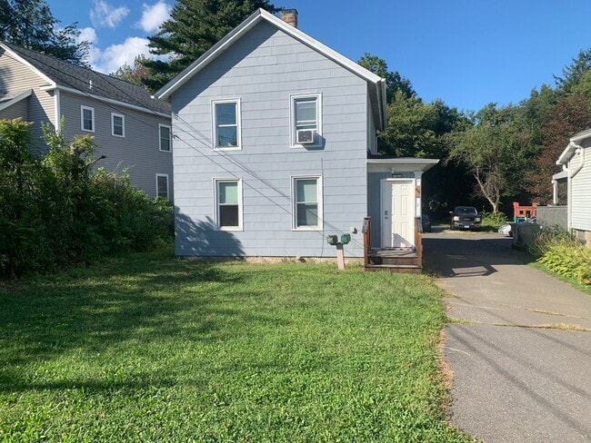 466 Broad St Unit #1