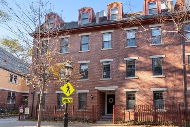 Photo - 3 Devens St Unidad 2 Rental